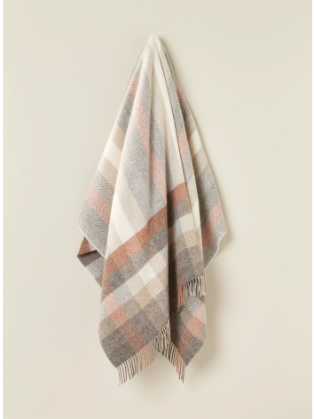 Woodale design Pure New wool throw in Blush Pink. 